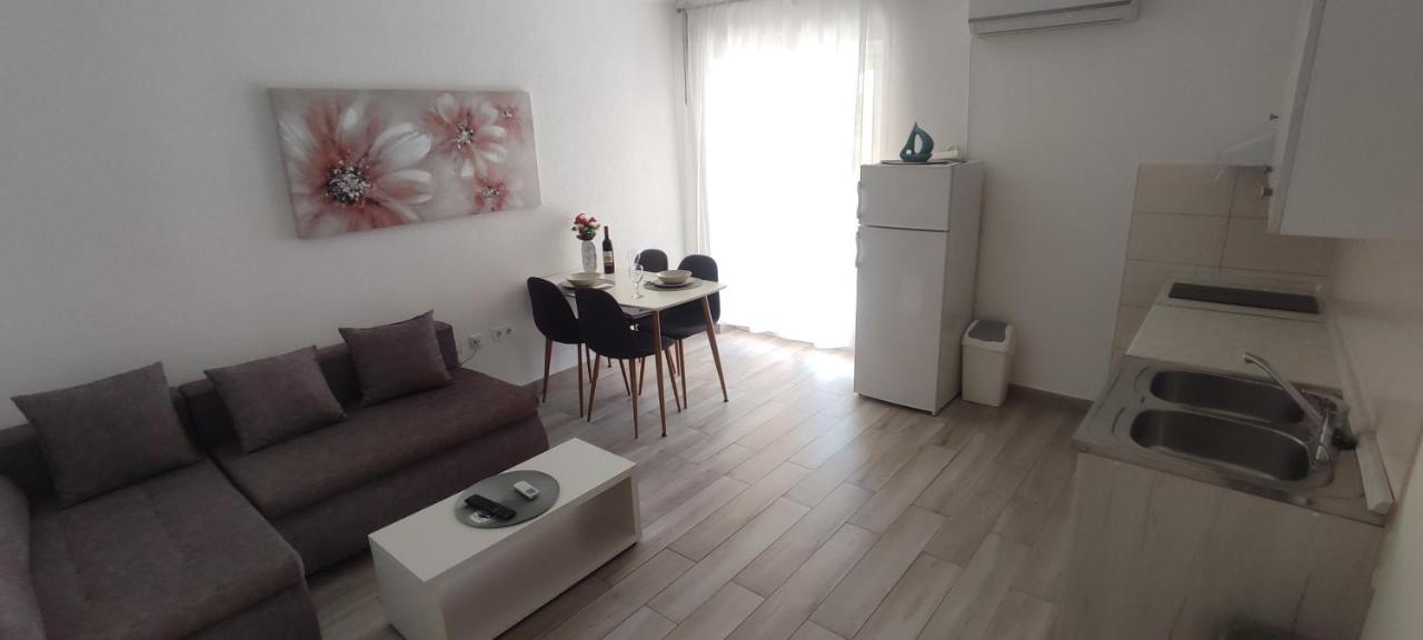 Apartmani Vesna Veglia Exterior foto